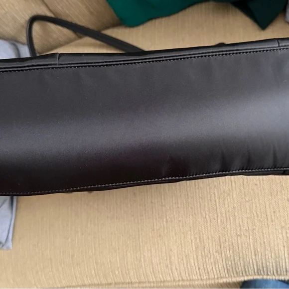 Briggs & Riley Tan Interior Bag - Picture 9 of 9